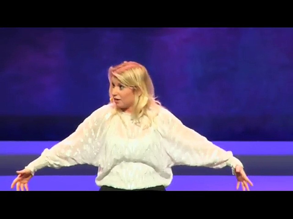 Drôle Vidéo PUB Cathy Gauthier Décoiffe en Supplémentaire partout au Québec 2010