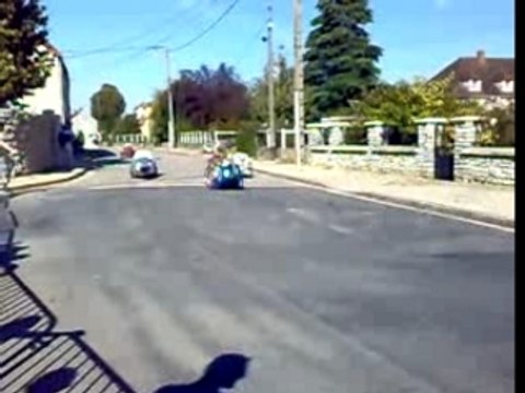 course de voitures à pédales.