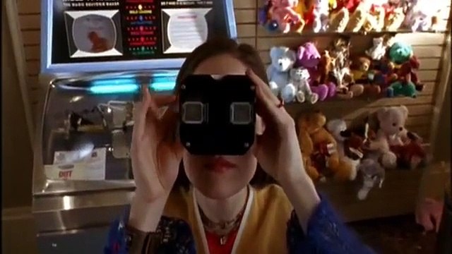 Wonderfalls S01E02 Pink Flamingos