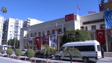 Adana Müdürünü Bacağından Vurdu-2