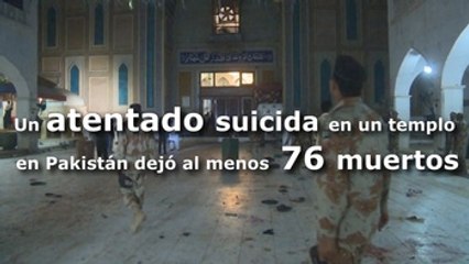 Un atentado suicida en un templo en Pakistán dejó al menos 76 muertos