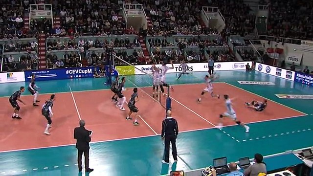 VOLLEY/Coupe d’Europe: Le TVB en quart de finale