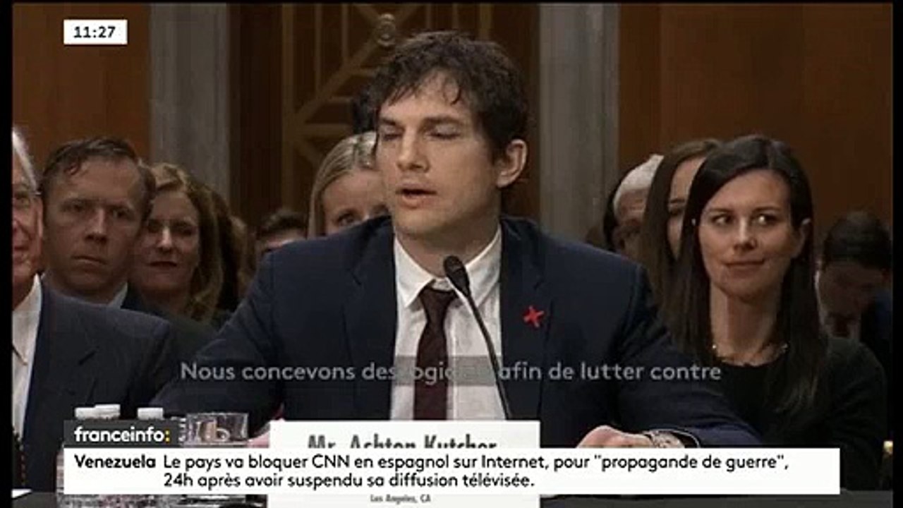 L'acteur Ashton Kutcher au bord des larmes en direct à la télé