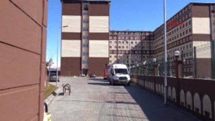 Siirt'te Kız Yurdunun Çatısı Düştü