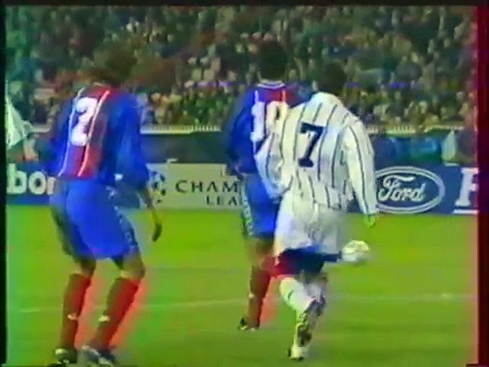 02.11.1994 - 1994-1995 UEFA Champions League Group B Matchday 4 Paris Saint-Germain 1-0 Dinamo Kiev