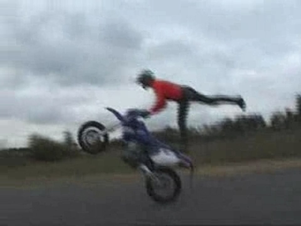 Stunt supermotard / Donatello