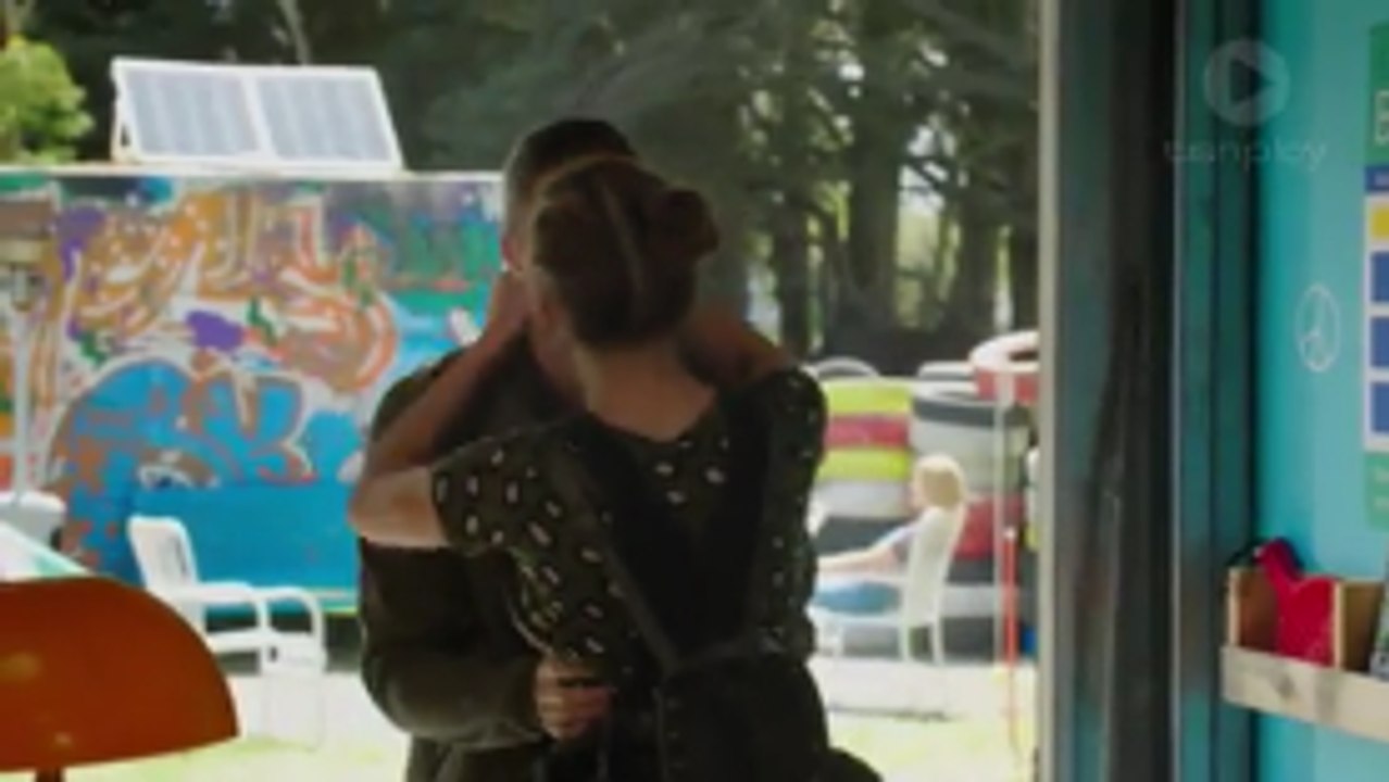 Piper and Tyler scenes ep 7540