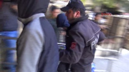 Adana'da 25 Deaş Şüphelisi Adliyede