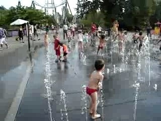 jeux d'eau à Walibi