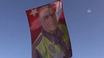 Içişleri Bakanı Soylu, Fethi Sekin'in Evini Ziyaret Etti