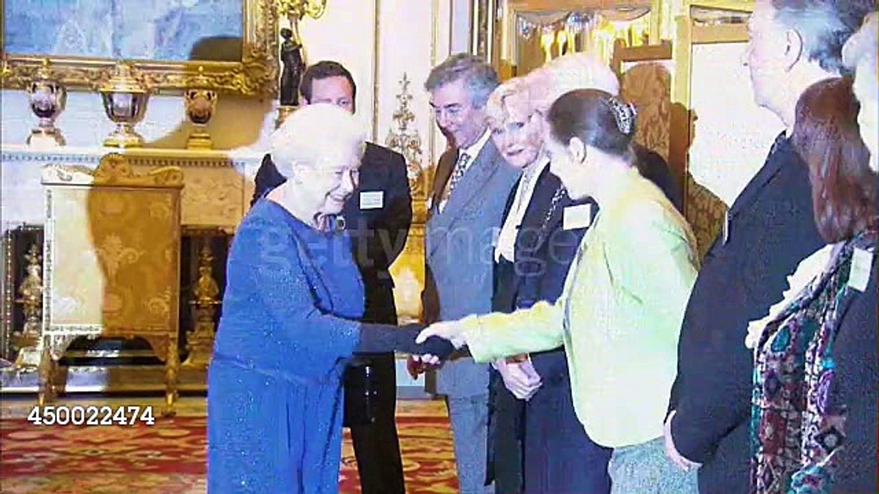 Queen Elizabeth II Hosts Dramatic Arts Reception at Buckingham Palace - 17/02/2014