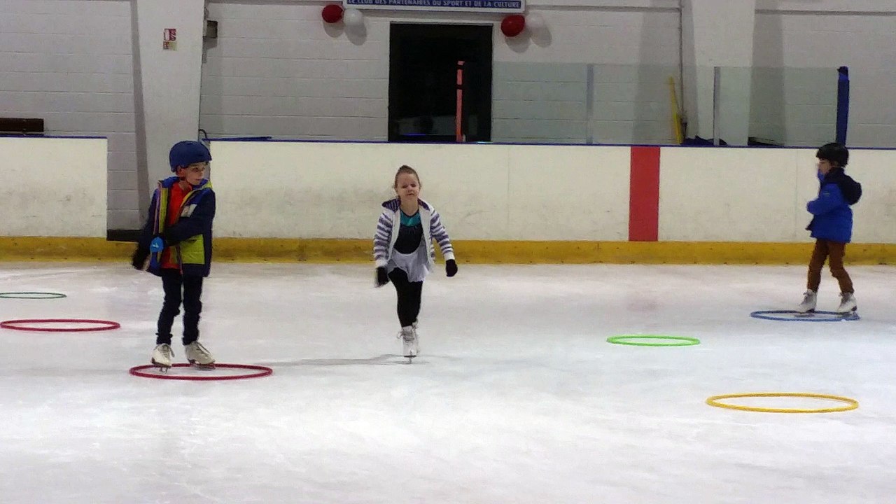 Apprentissage Patinage (Ecole de glace - section Intermédiaire)