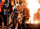 METALLICA - LADY GAGA - WITH Vocals - FULL HD - GRAMMY 2017