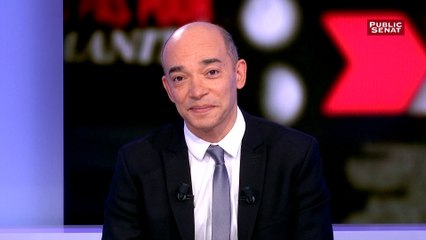 Jacques Duclos, membre du PCF tient un meeting (et roule les "r")