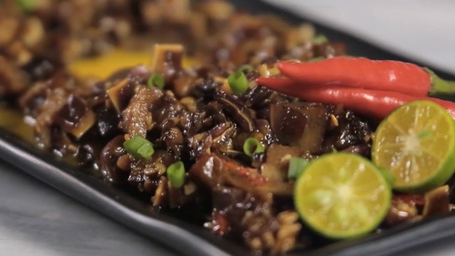 Filipino Stir Fried Pork Ears And Jowl In Soy Sauce