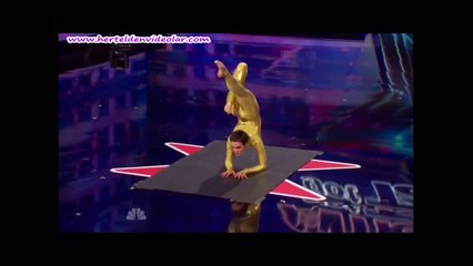 Müthiş Gösteri Kemiksiz o kız