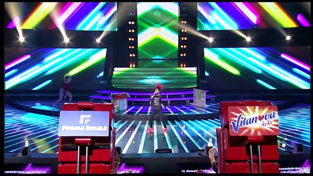 Laura Tomas - Locked Out Heaven