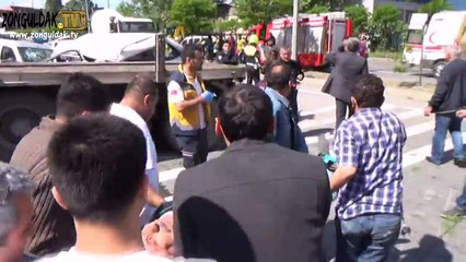 12.Zonguldak'ta Tır Kazası Kameralara Yansıdı