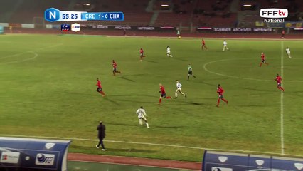 Centre un peu trop appuyé.