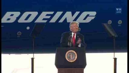 Trump retoma su discurso proteccionista en una visita a la fábrica de Boeing