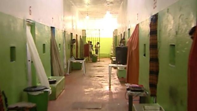 Justiça decide indenizar preso por más condições de cadeia