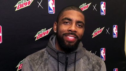 La star de la NBA Kyrie Irving sème le trouble en affirmant à plusieurs reprises que... la terre est plate: "On nous cac