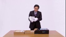 Unboxing de Wii-U por Satoru Iwata