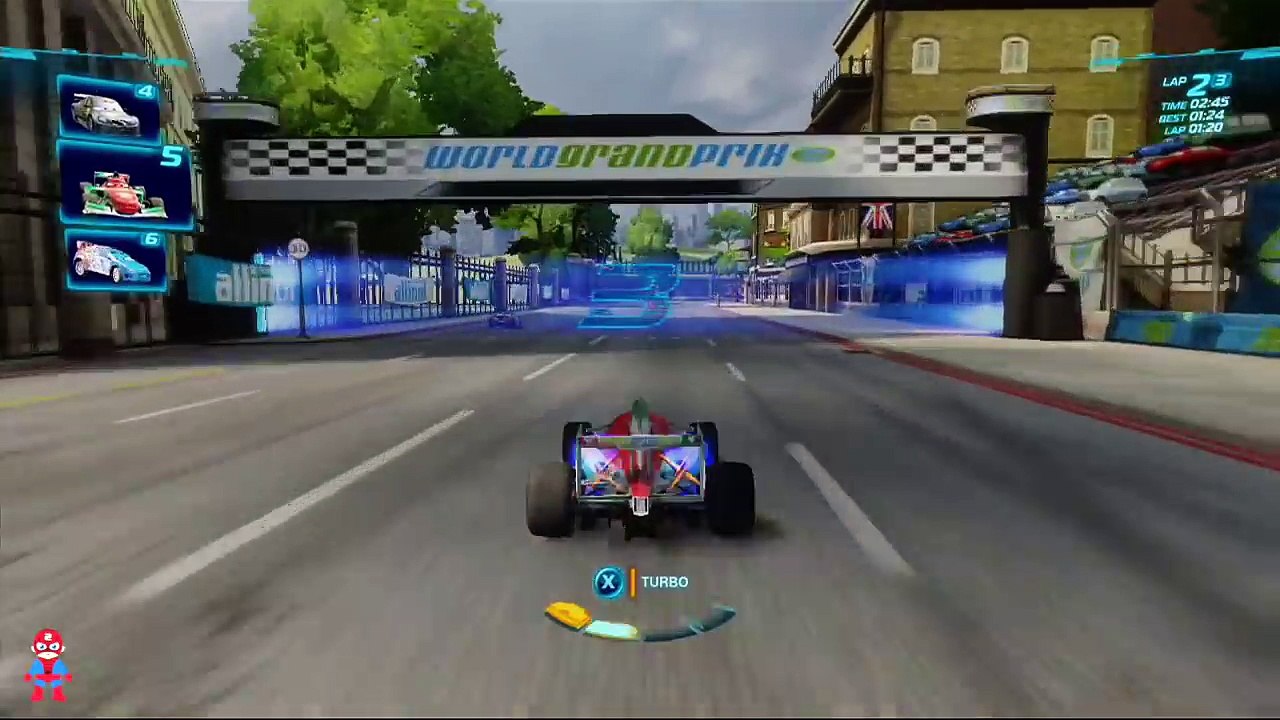 CARS 2 Francesco y Rayo McQueen Disney Pixar Raza Juego Un SuperheroSchool