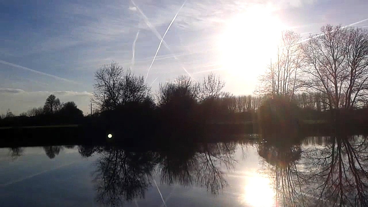 Chemtrails Angers - 17 février 2017 - Épandages chimiques aériens