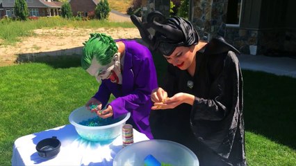 ORBEEZ COCINAR vs CONGELADO ELSA ! con spiderman y bromista orbeez baño en la vida real en 4k