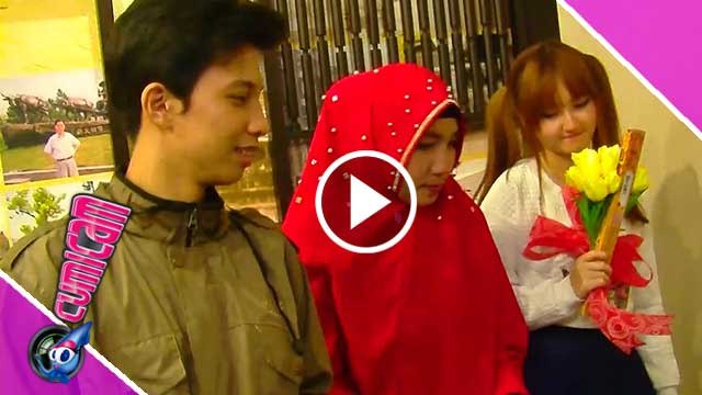 Isyarat Restu Ibunda Billa Untuk Saiful - Cumicam18 Februari 2017