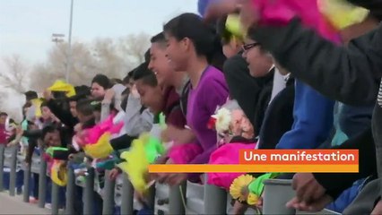 Un "mur humain" au Mexique contre Donald Trump