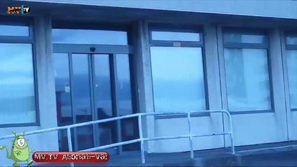 Unde-i unul nu-i putere unde-s doi...mai stau de vorbă