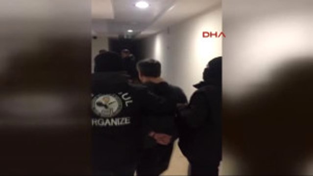 Fetö'den Aranan Eski Hakim ve 2 Savcı Saklandıkları Evde Yakalandı