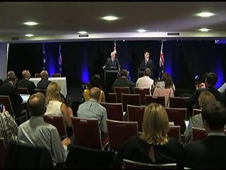 'গণমাধ্যমের পেছনে লেগে ট্রাম্প অযথাই সময় নষ্ট করছেন'