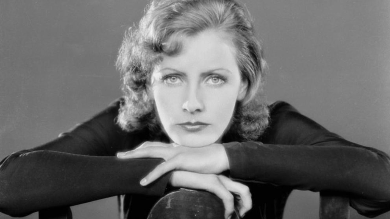 Documental: Greta Garbo biografía (pate 1) (Greta Garbo biography) (part 1)