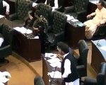 A Woman Has Insulted Shehbaz Sharif in Punjab Assembly