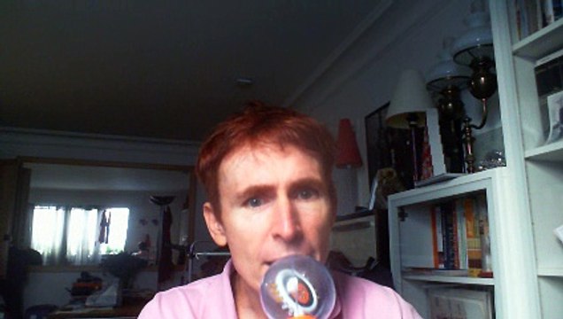 Wiwi égratigne devil de Cash Cash, Busta Rhymes, B.O.B & Neon Hitch