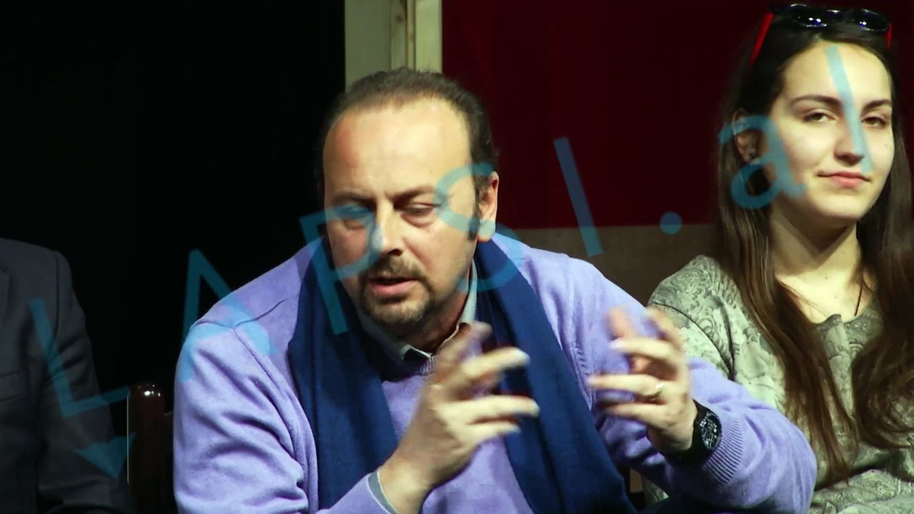 DEBATI ME "PROFESOR" GAZIN
