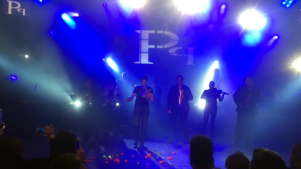 Παντελής Παντελίδης - Γίνεται (Είσοδος με τον ύμνο του Champions League)