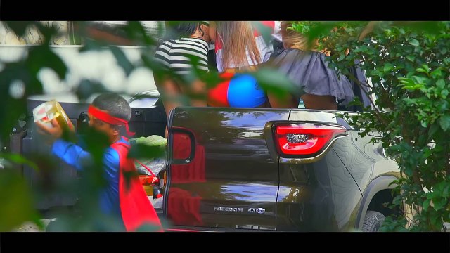 MC Brisola - Festa Bem Louca (Vídeo Clipe) DJ R7