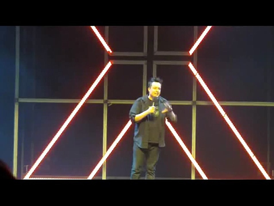 Drôle Vidéo Mike Ward Impro Déjeuners gratuits