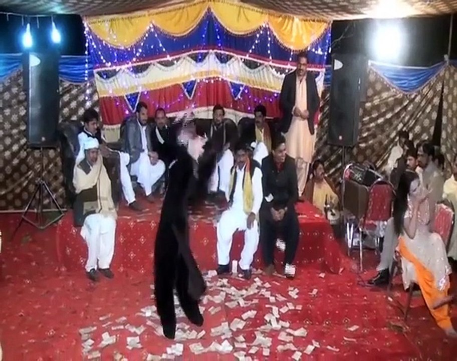 Meda Yar Lamy Da, Madam Talash & Madam Ghazal Beautiful Dance Pakistani Best Mujra New 2017