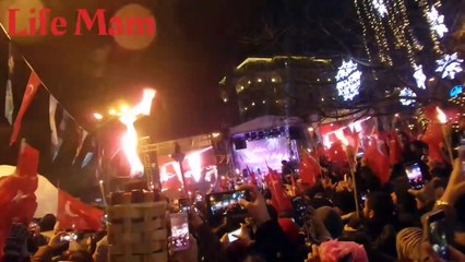 Download Video: Happy new year istanbul 2017 احتفالات راس السنه الكرسمس في اسطنبول اورتاكوري