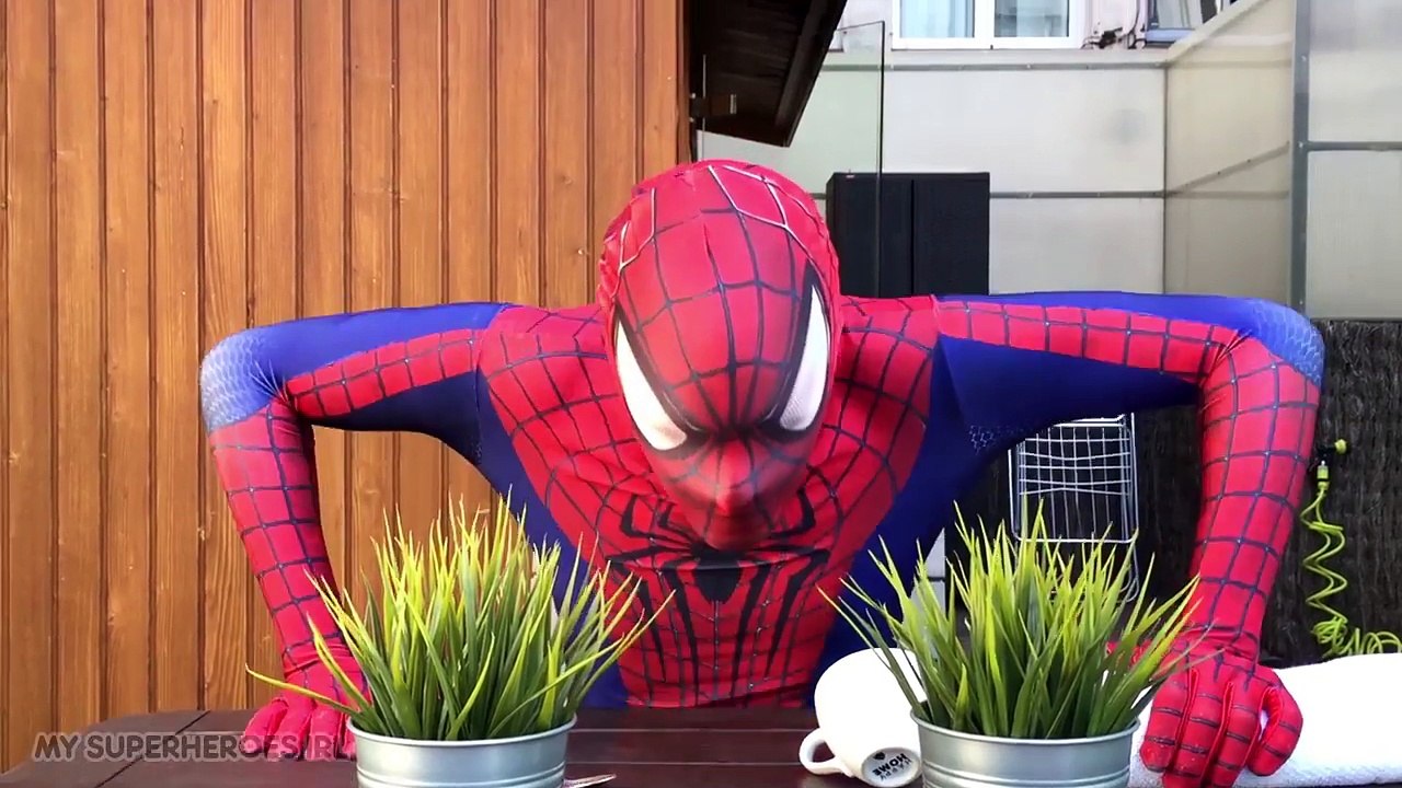 Spiderman Vs Duck Vs Hulk Vs Joker Vs Venom! - Fun Superhero Movie In Real Life