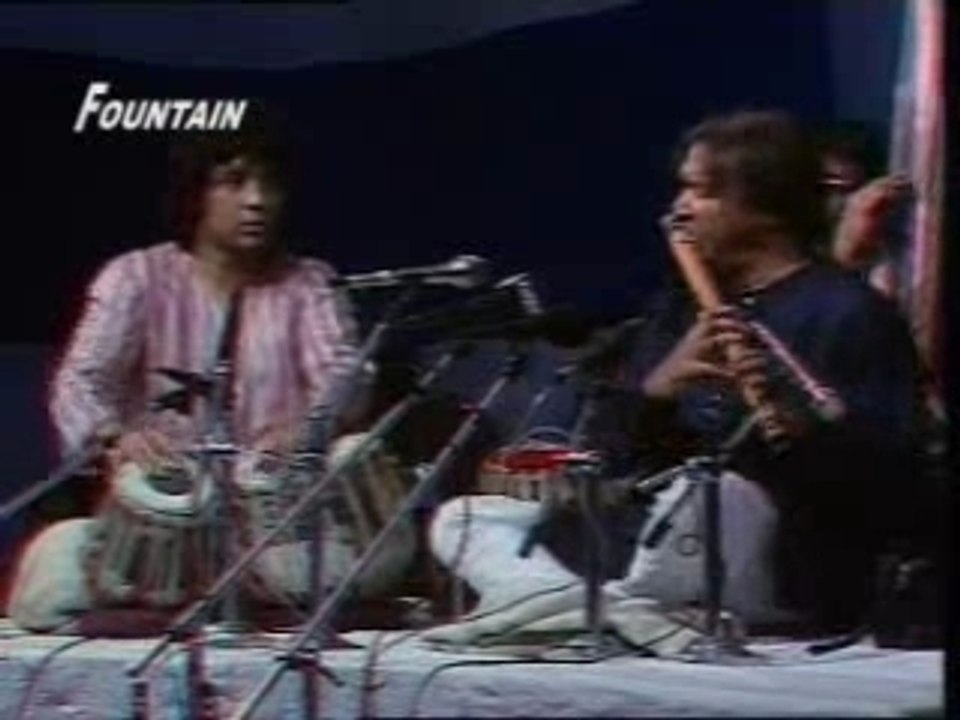 Hariprasad Chaurasia & Zakir Hussain - 2/3 - Chandrakauns