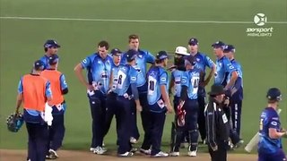 *Very Interesting Moment* - Two batsmen out off the same ball