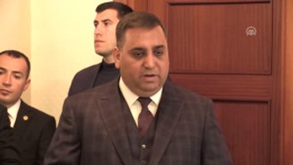 Bakan Elvan, Tarsus Belediye Başkanı Can'ı Ziyaret Etti