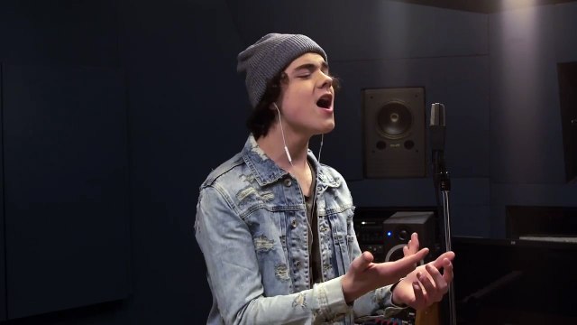 Chained To The Rhythm - Katy Perry ft. Skip Marley (Cover by Alexander Stewart)