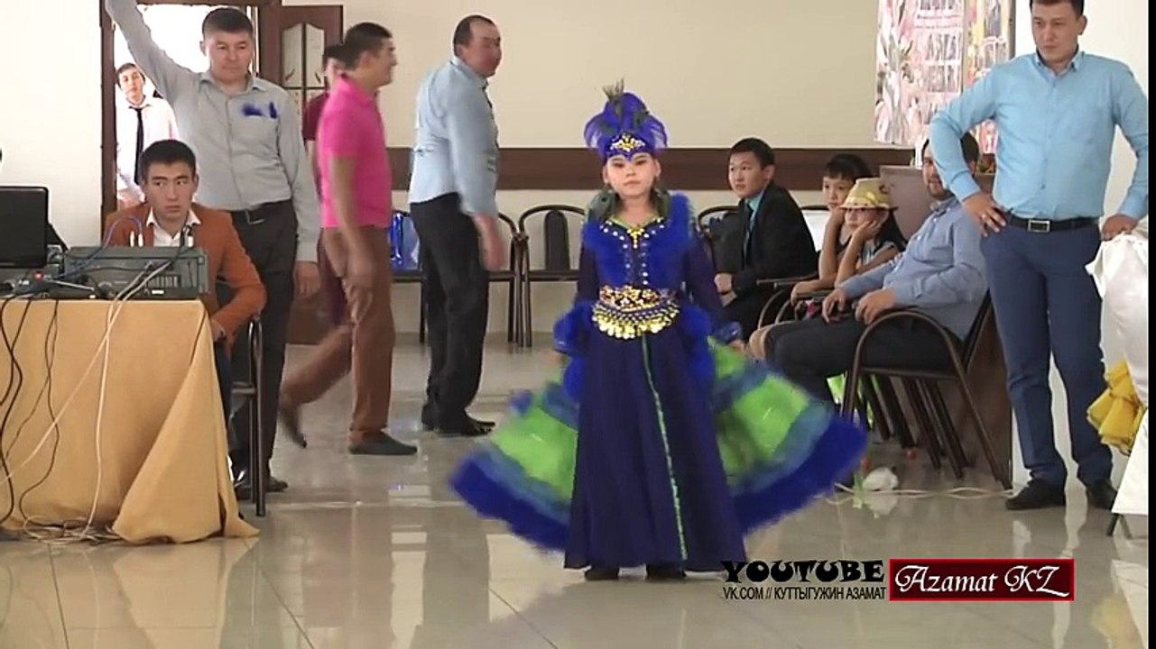 Top Танец Dance asia girl Best Funny DUBSMASH VINES Funniest Vodka Wild Prank War Girlfriend PRANKS (2)